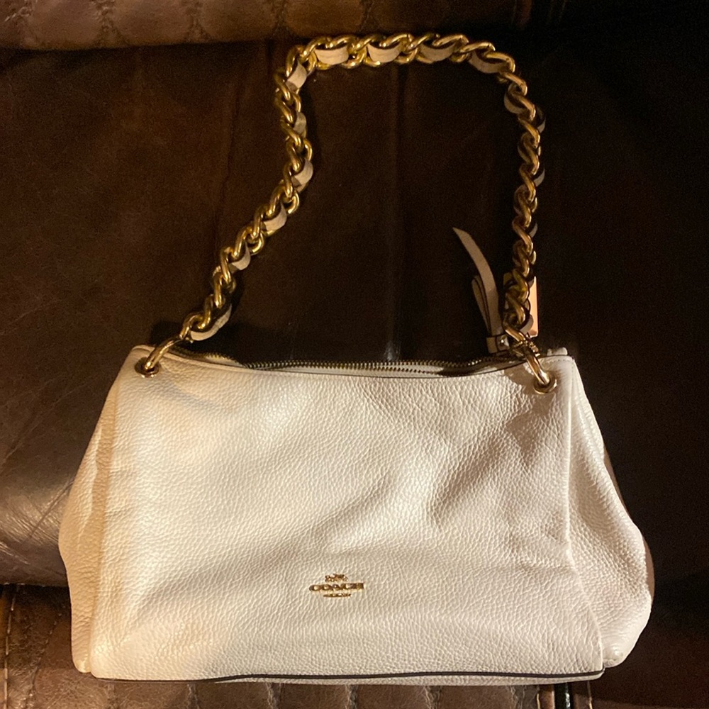 Gorgeous small off white Coach shoulder bag!